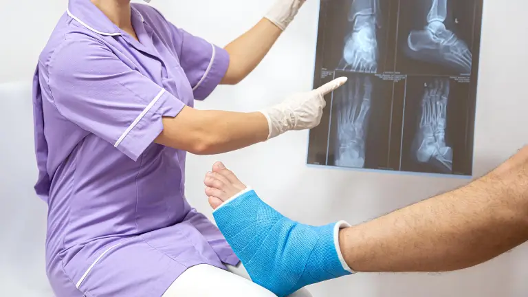 Fracture Injury Lawyer in Orland Park, IL - Michael J. Brennan Fracture Injury Lawyer in Orland Park, IL - Michael J. Brennan