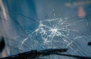 Texting while driving causing car accidents in Orland Park