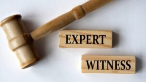 Expert witnesses strengthening slip and fall lawsuits