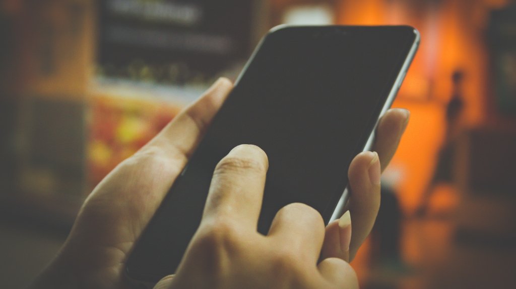 Social media activity impacting an Illinois personal injury case